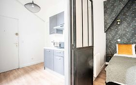 146 - Urban Cosy Flat In Paris